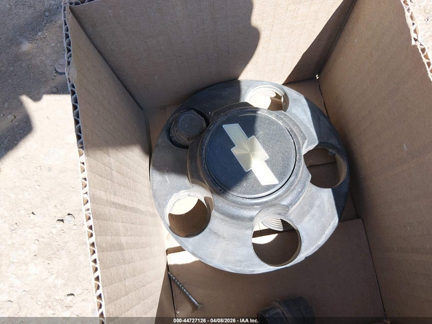 2001 Chevrolet Express VIN: 1GCFG15R811156575 Lot: 44727126