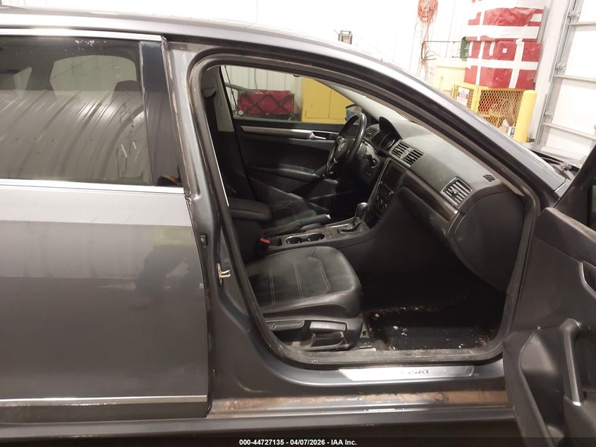 2016 Volkswagen Passat 1.8T Se