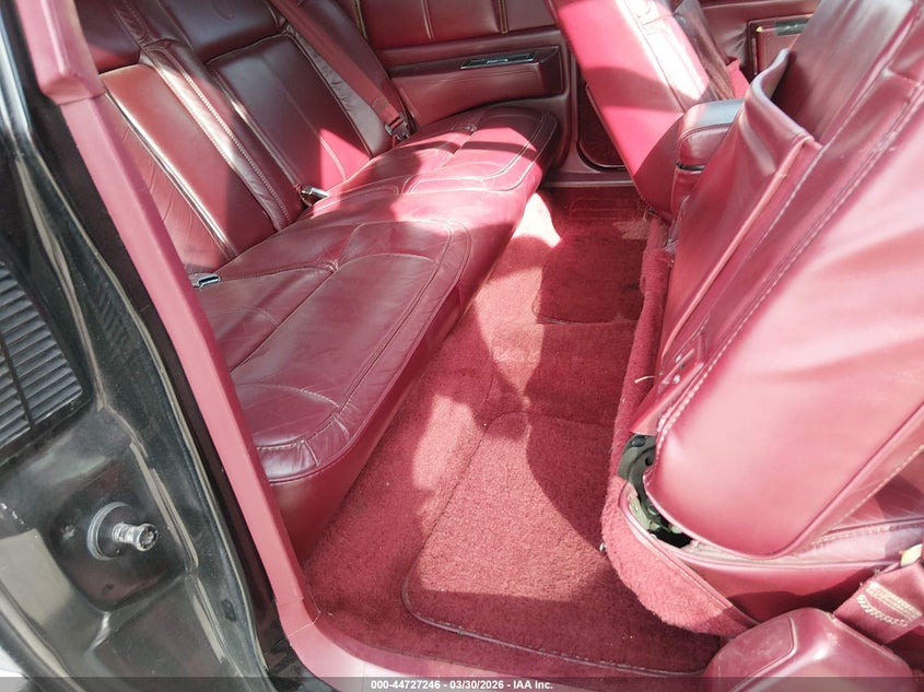 1990 Cadillac Deville VIN: 1G6CD1334L4238267 Lot: 44727246