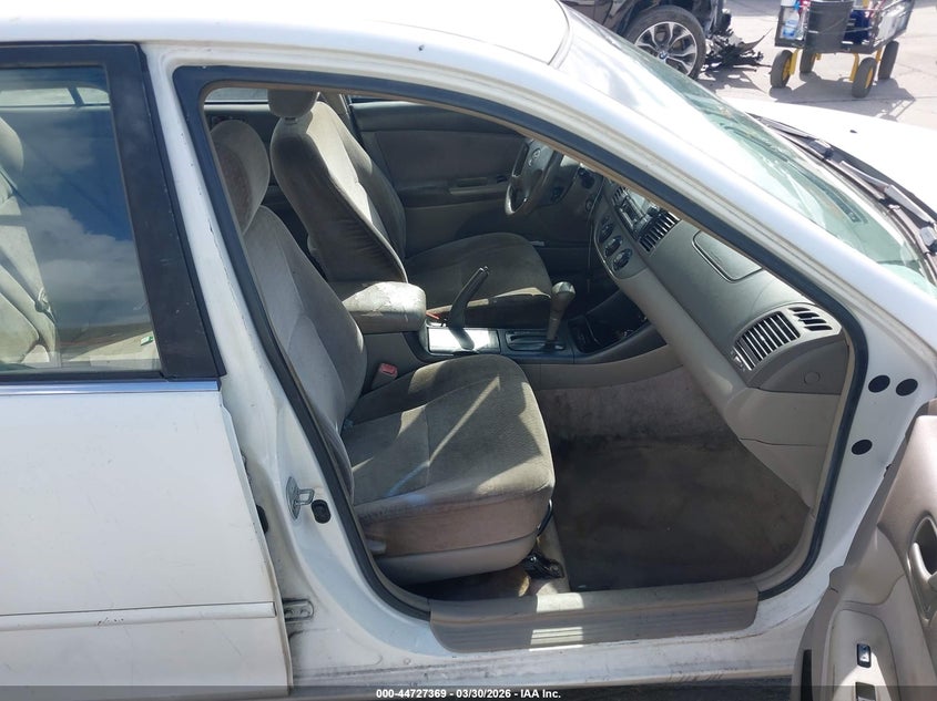 2004 Toyota Camry Le