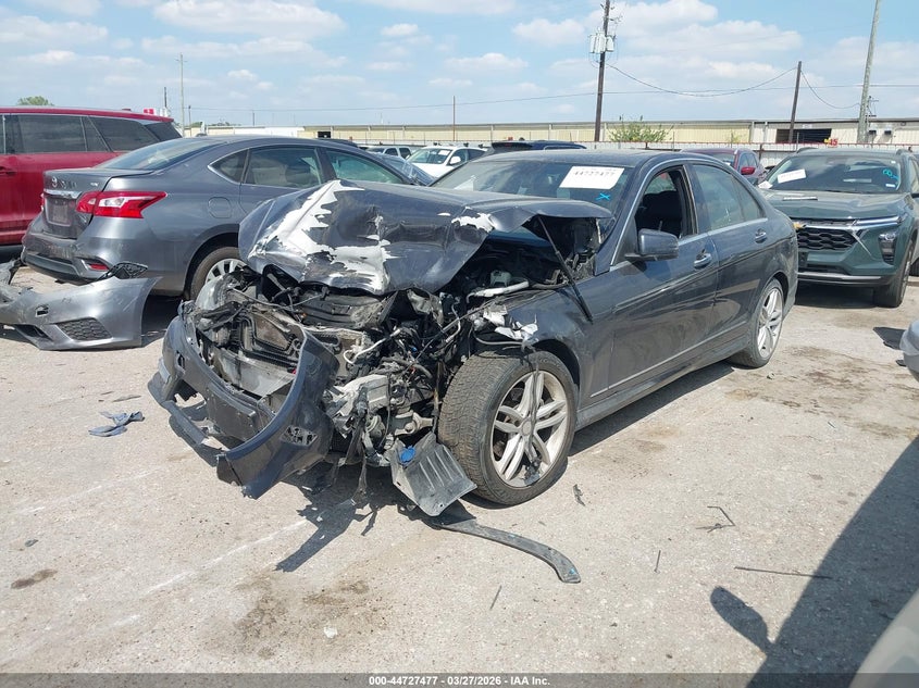 2013 Mercedes-Benz C 250 Sport