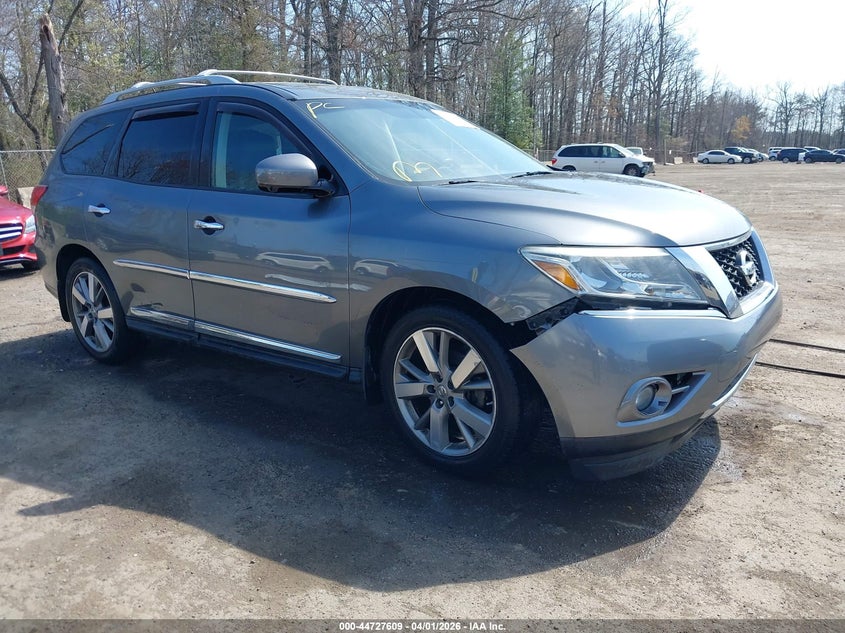 2015 Nissan Pathfinder Platinum