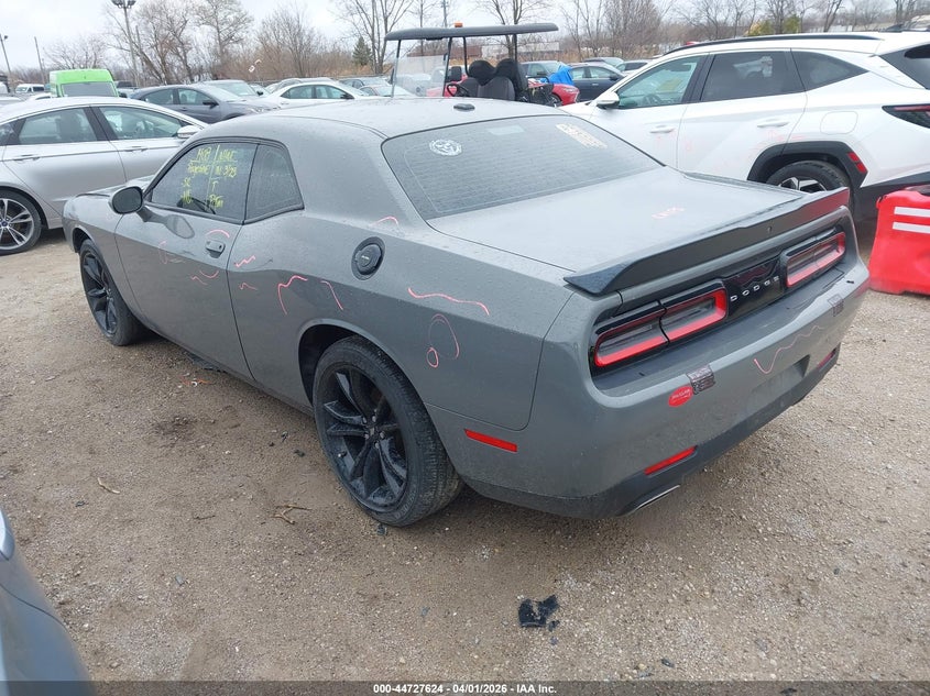 2018 Dodge Challenger Sxt