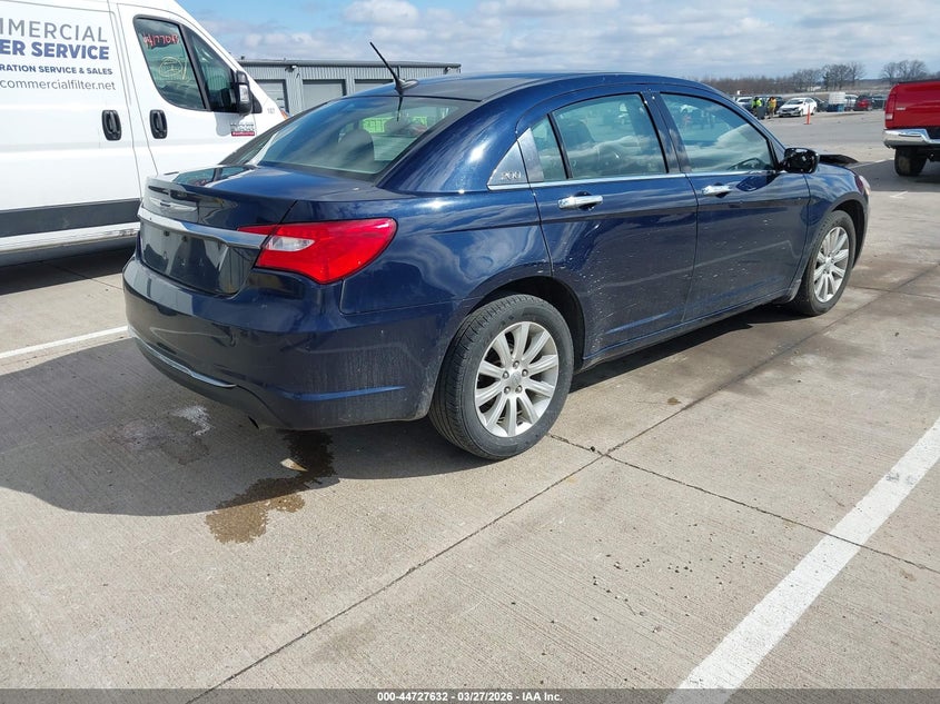 2014 Chrysler 200 Limited