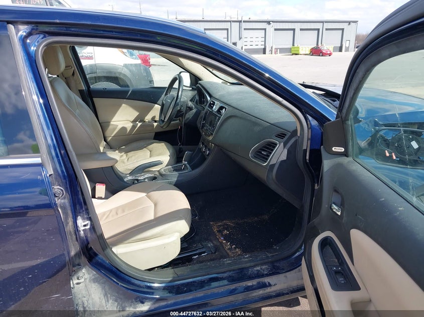 2014 Chrysler 200 Limited