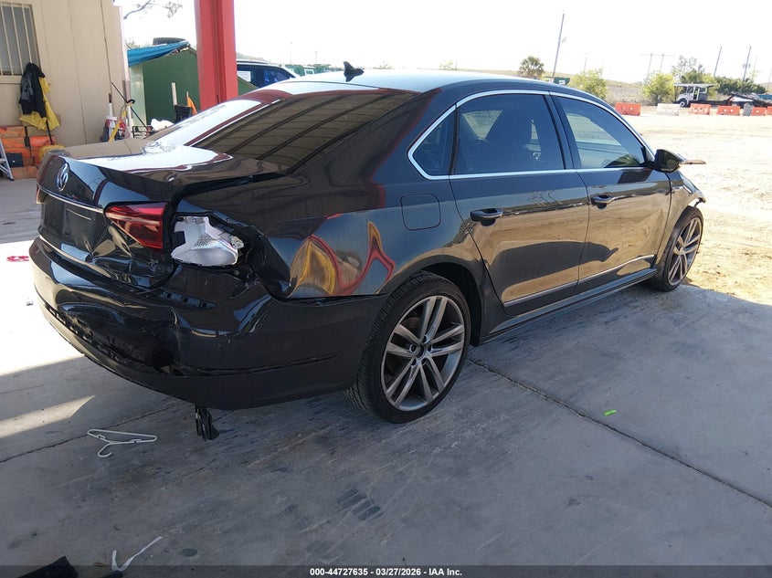 2017 Volkswagen Passat 1.8T R-Line