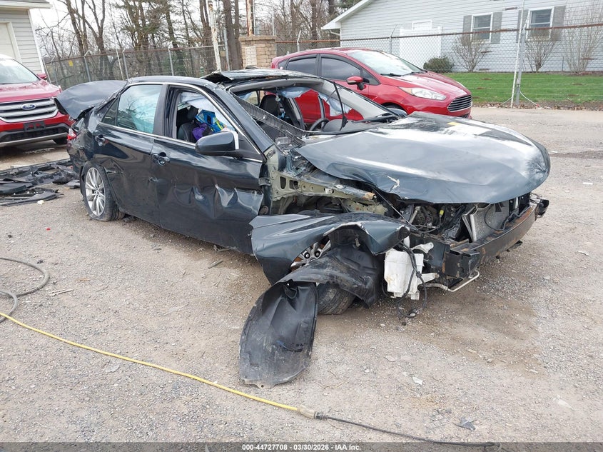 2016 Toyota Camry Xle