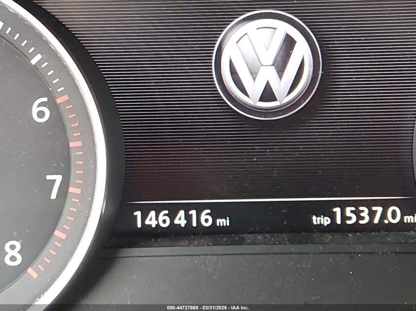 2011 Volkswagen Touareg Vr6 Sport VIN: WVGFF9BP7BD000186 Lot: 44727869