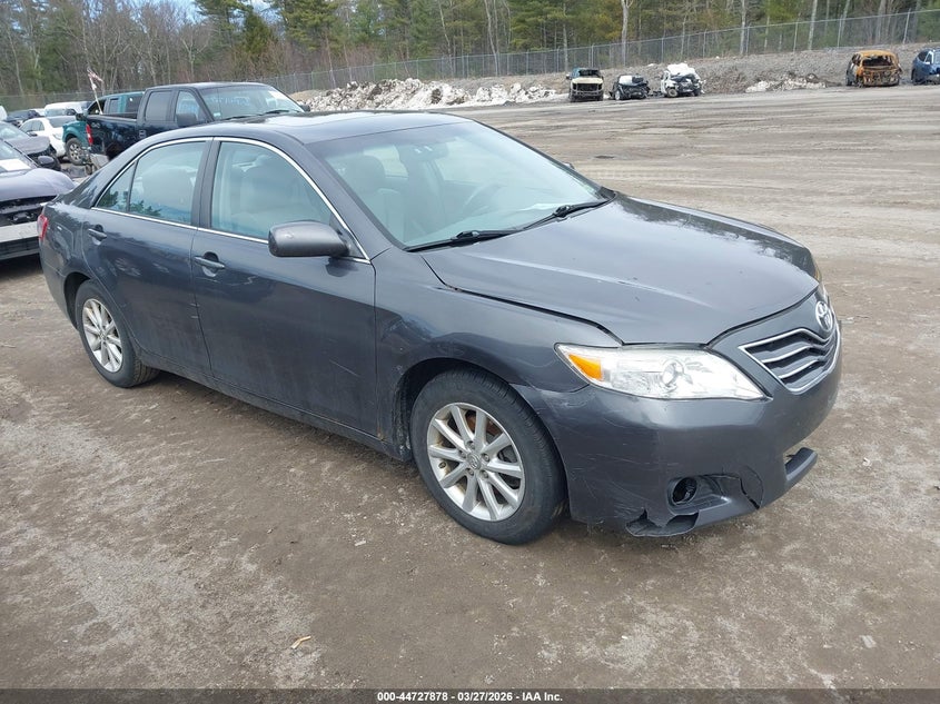2011 Toyota Camry Xle V6