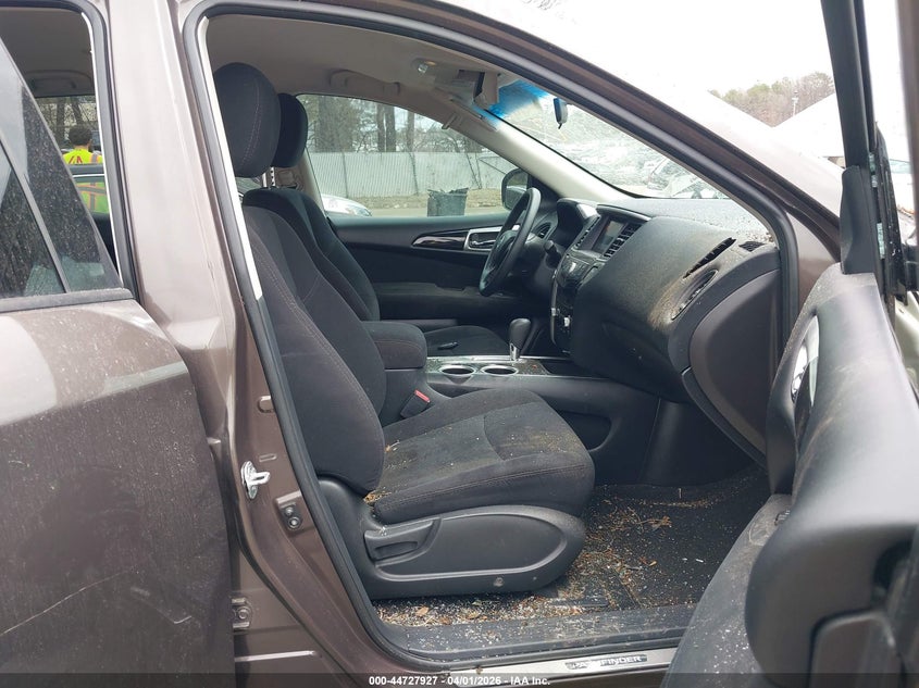 2015 Nissan Pathfinder S