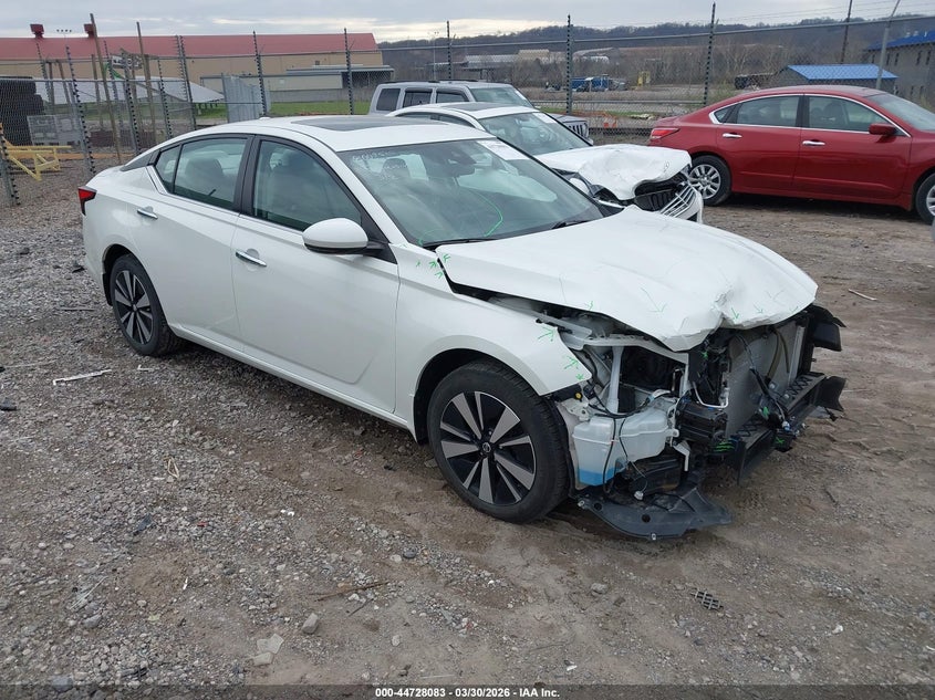 2022 Nissan Altima Sv Intelligent Awd