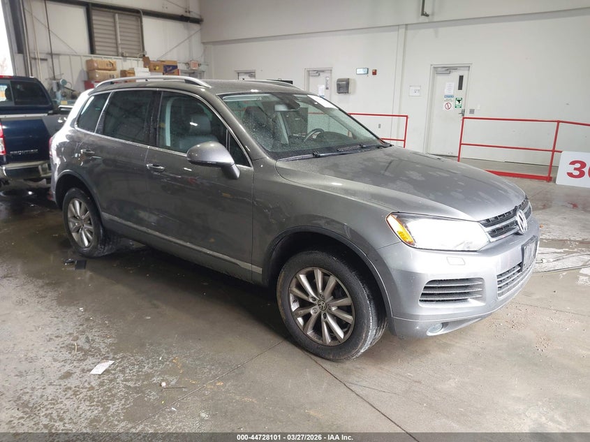 2014 Volkswagen Touareg 3.6L Sport