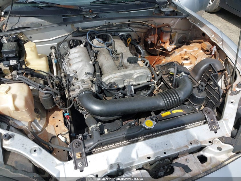 2000 Mazda Mx-5 Miata Ls/Special Edition VIN: JM1NB353XY0148902 Lot: 44728187