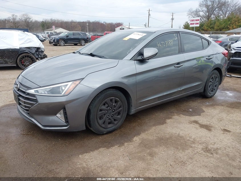 2019 Hyundai Elantra Se