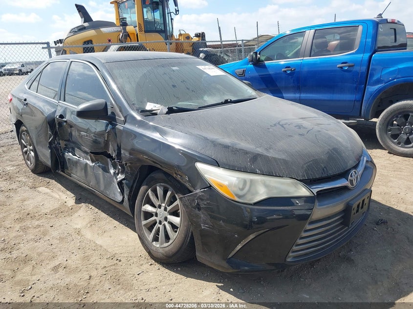 2015 Toyota Camry Le
