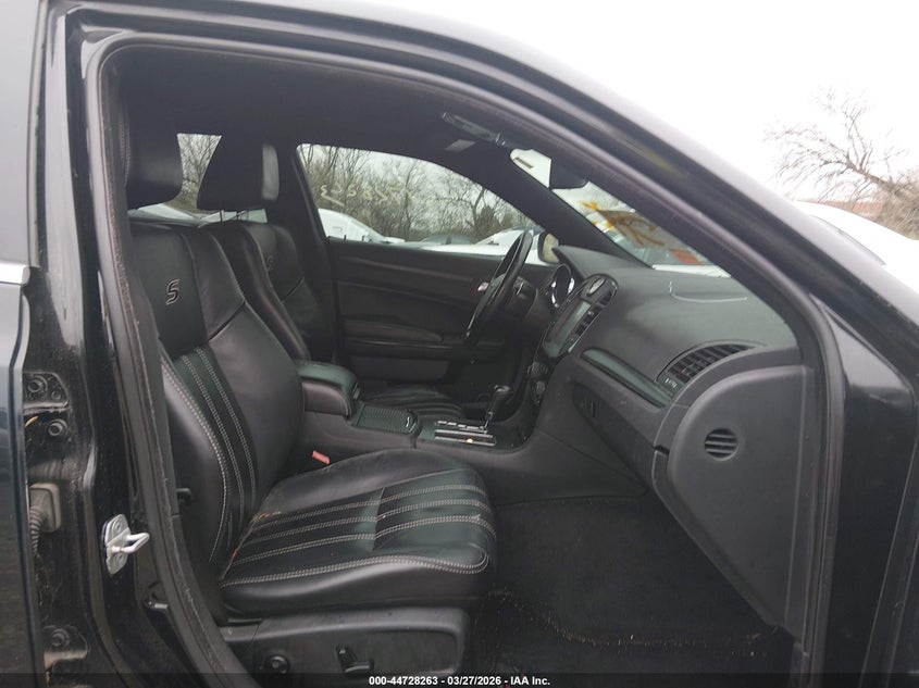 2012 Chrysler 300 S V8