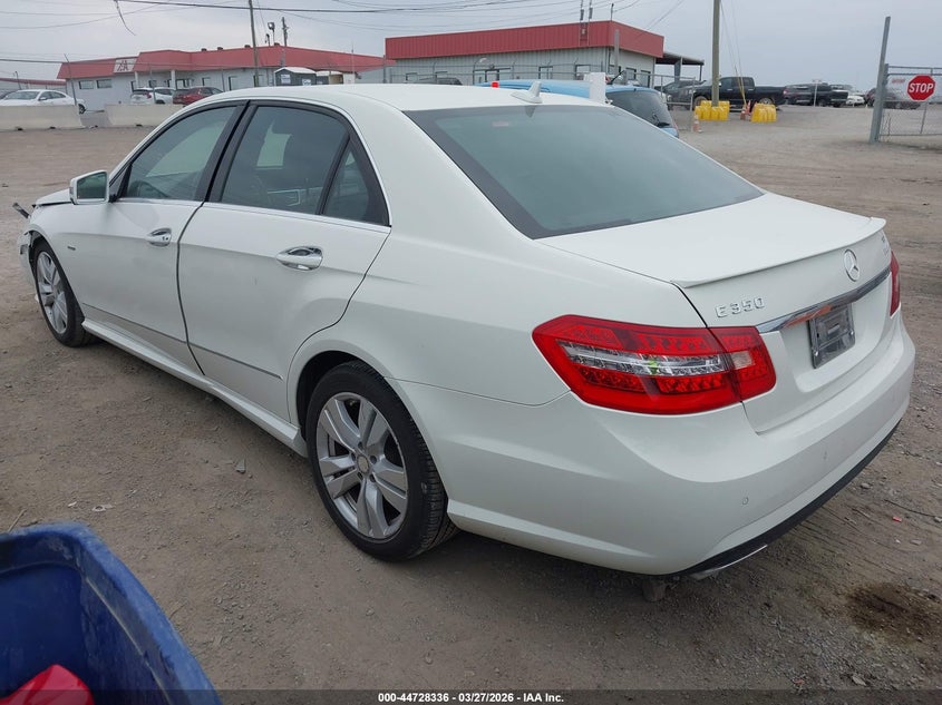 2012 Mercedes-benz E-klasse 3.0 E 350 Bluetec white Lot 111044728336 Vin WDDHF2EB9CA560949