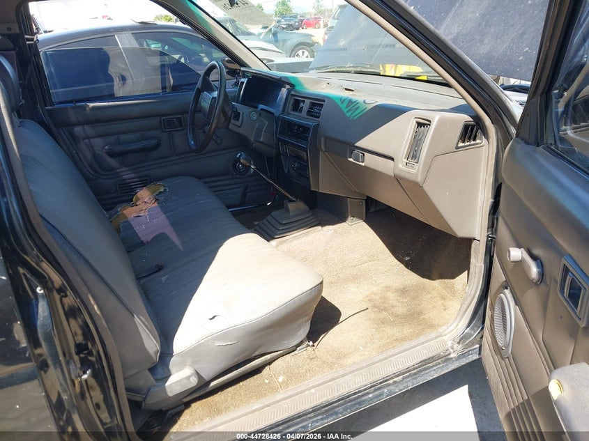 1992 Nissan Truck Short Wheelbase