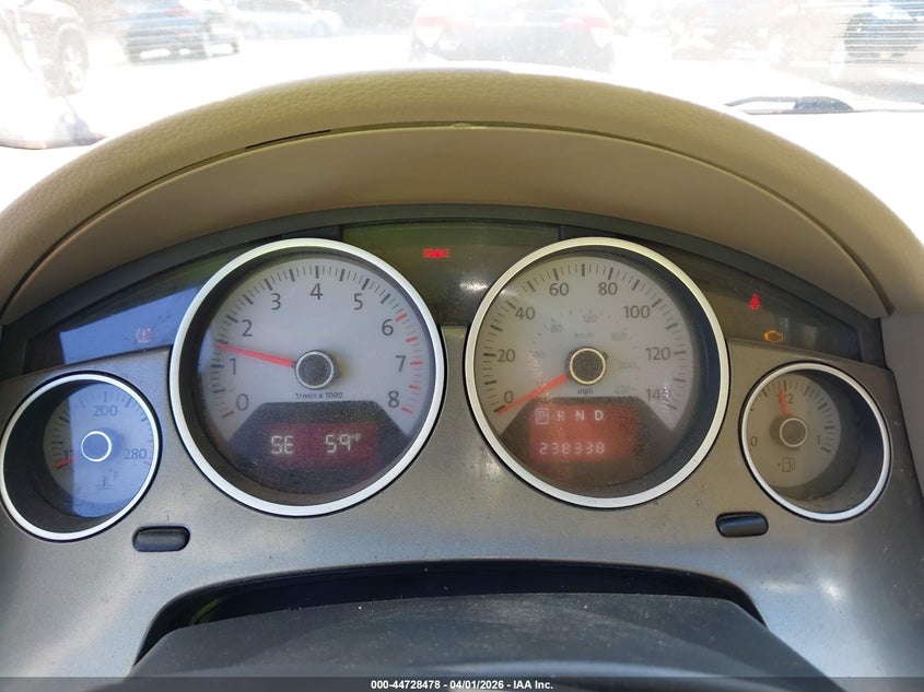 2010 Volkswagen Routan Se VIN: 2V4RW3D11AR190429 Lot: 44728478