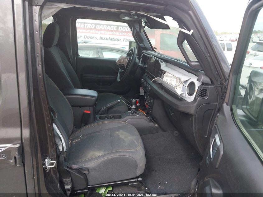 2024 JEEP WRANGLER auction photo 5
