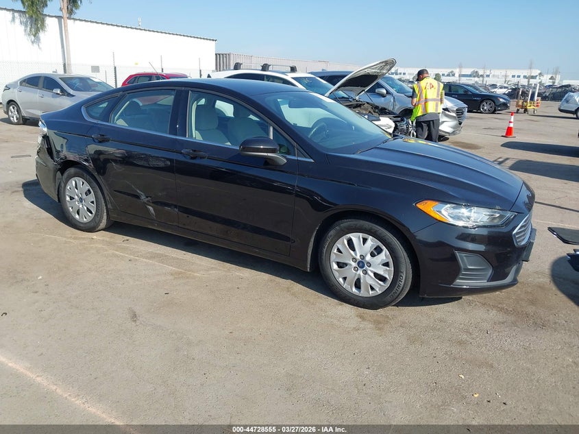 2019 Ford Fusion S