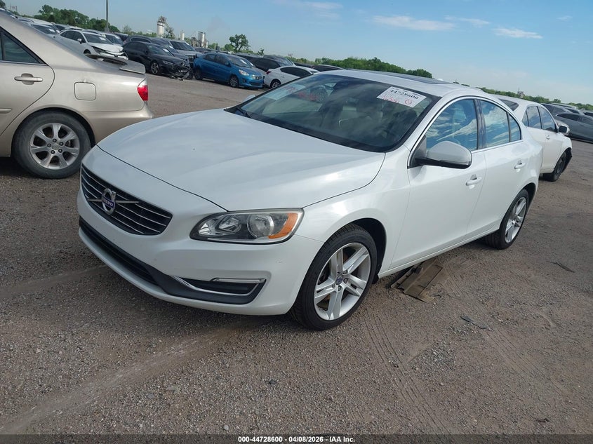 Vin: yv140mfb4f1304026, lot: 45225780, volvo s60 t5 premier 20152