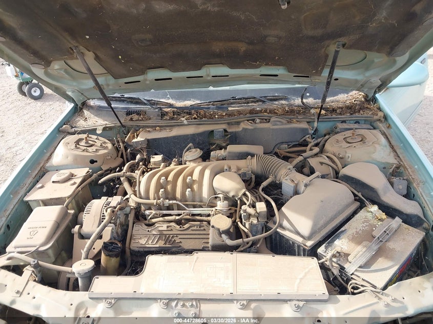 1994 Ford Taurus Gl VIN: 1FALP52U2RG268113 Lot: 44728605