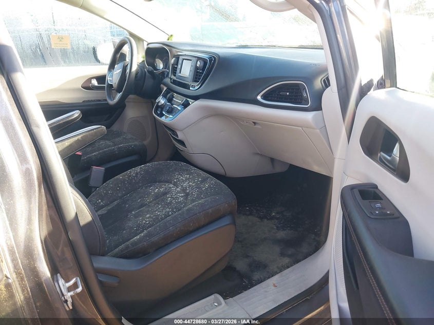 2017 Chrysler Pacifica Lx