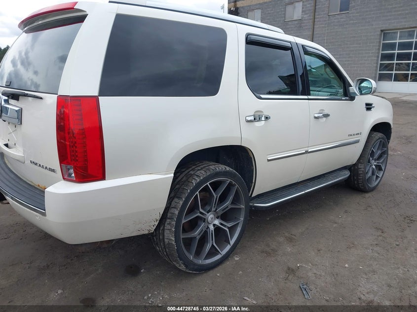 2008 Cadillac Escalade Standard