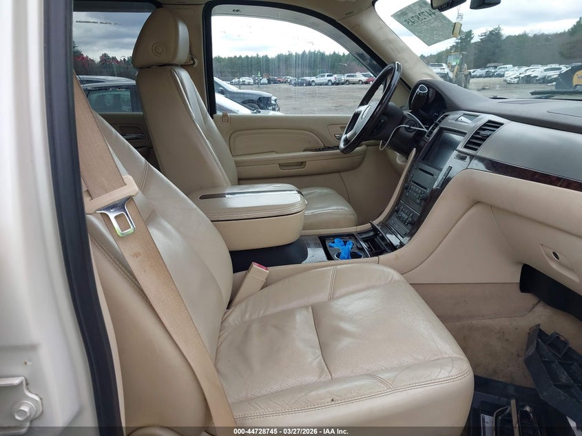2008 Cadillac Escalade Standard