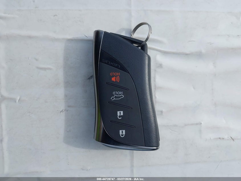 2025 Lexus Lx 600 Luxury VIN: JTJGB7CXXS4073525 Lot: 44728747