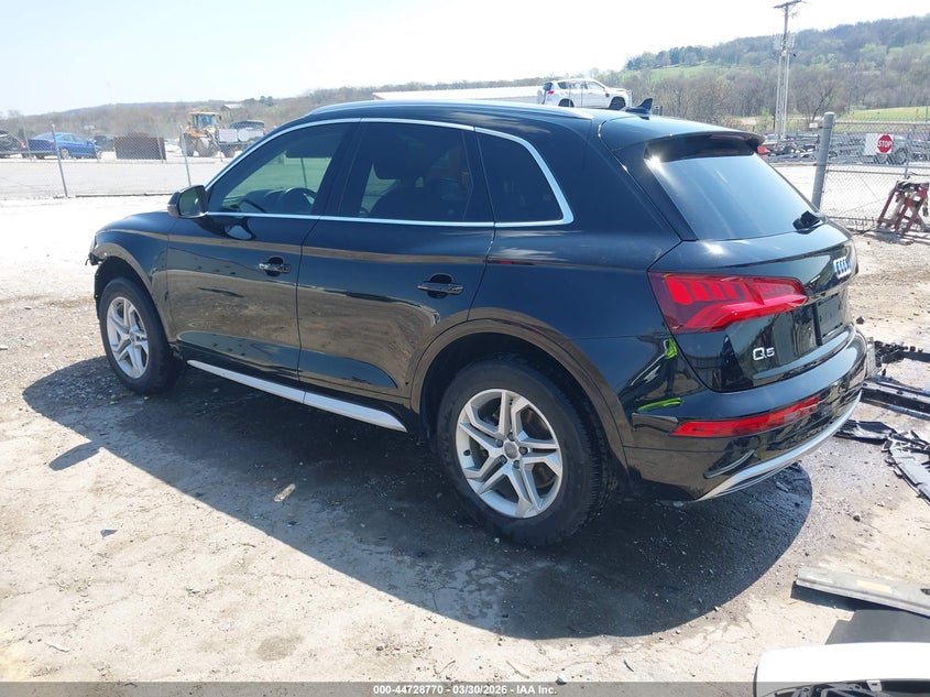 2018 Audi Q5 2.0T Premium/2.0T Tech Premium