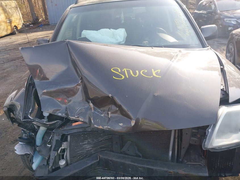 2011 Mitsubishi Endeavor VIN: 4A4JN2AS7BE032721 Lot: 44728783