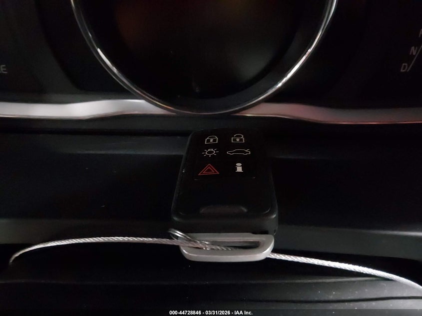 2015 Volvo V60 T5 Premier VIN: YV1612SB2F1195663 Lot: 44728846