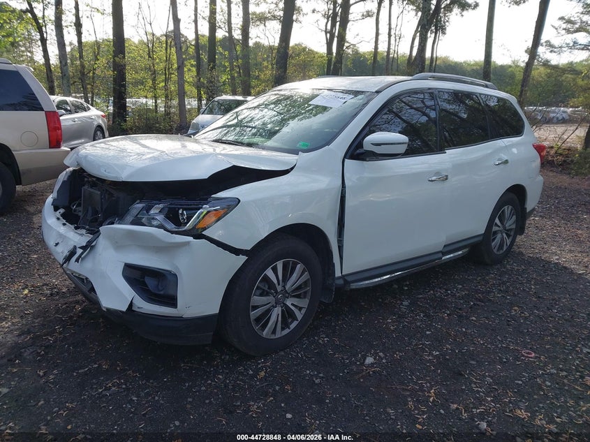 2019 Nissan Pathfinder S