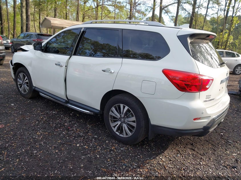 2019 Nissan Pathfinder S