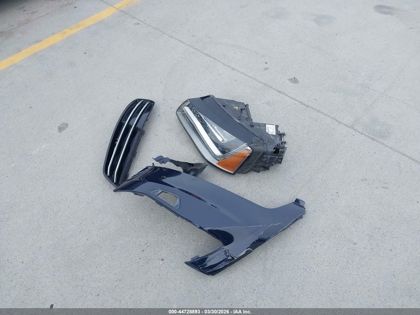 2012 Audi A8 L 4.2 VIN: WAURVAFDXCN021791 Lot: 44728893