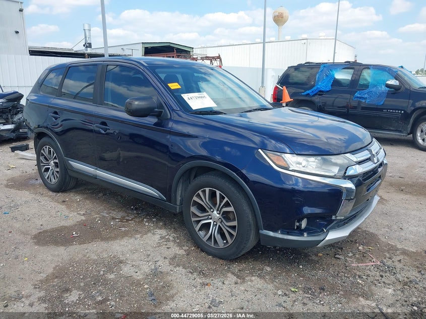 2018 Mitsubishi Outlander Es