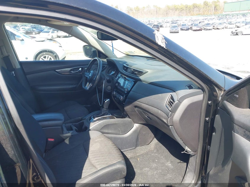 2017 Nissan Rogue Sv