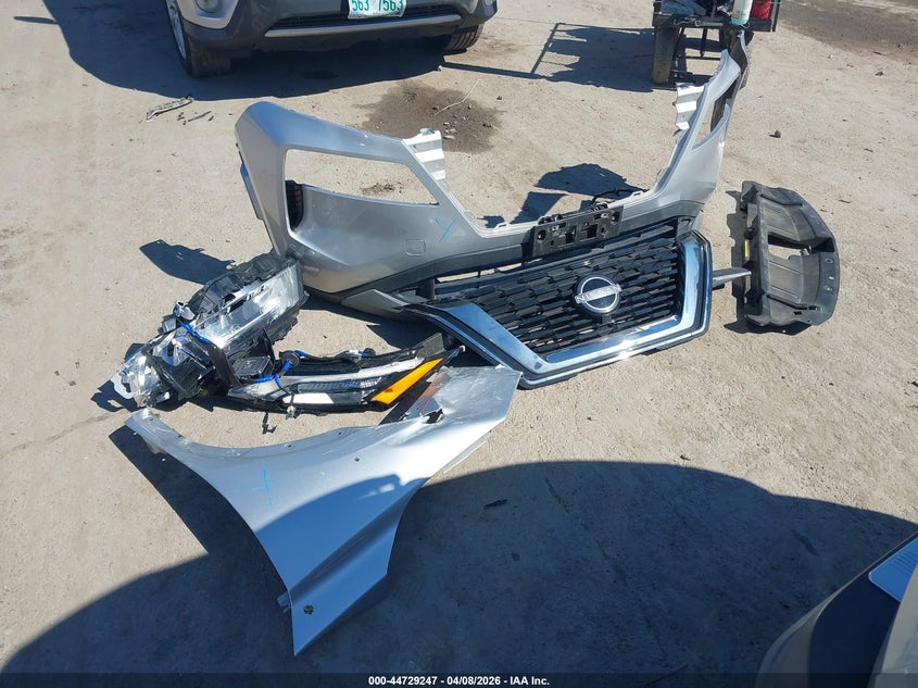 2022 Nissan Rogue Sv Intelligent Awd VIN: 5N1BT3BB8NC712547 Lot: 44729247