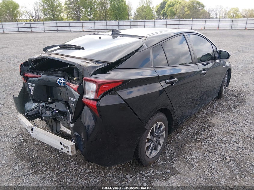 2019 Toyota Prius Xle