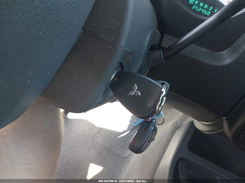 2006 Mitsubishi Raider Duro Cross V6 VIN: 1Z7HC38K66S500893 Lot: 44729410