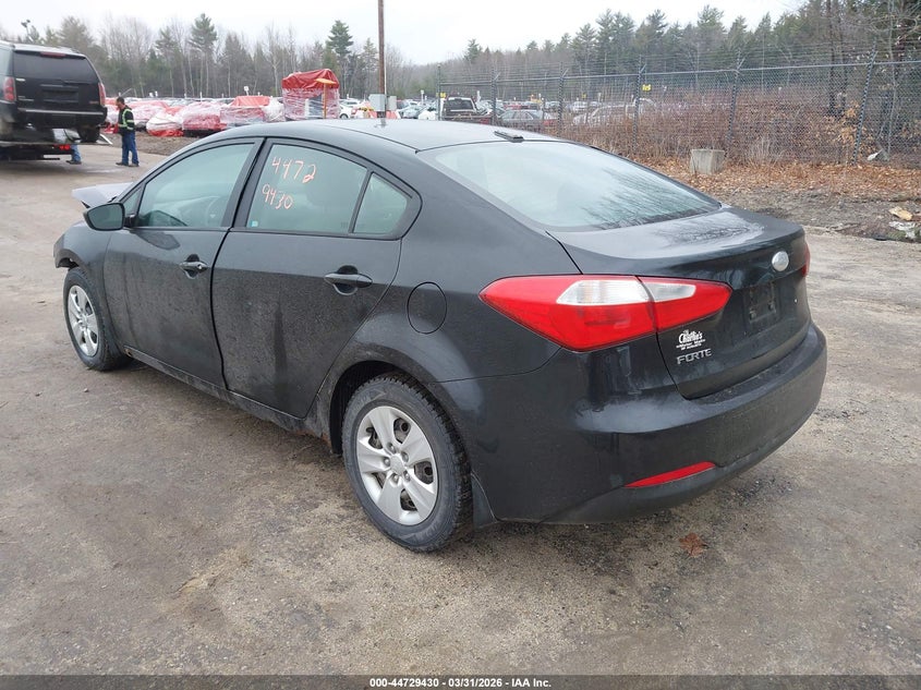 Vin: knafk4a67e5139628, lot: 45226608, kia forte lx 20143