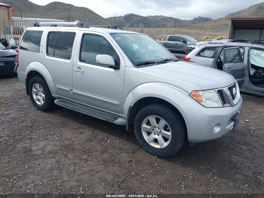 2012 Nissan Pathfinder Sv
