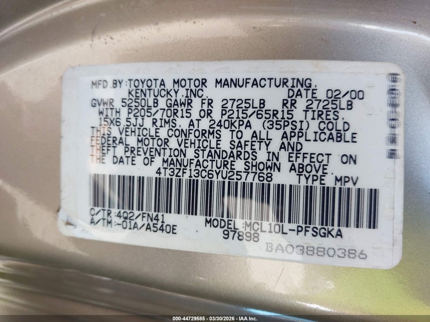 2000 Toyota Sienna Le VIN: 4T3ZF13C6YU257768 Lot: 44729585