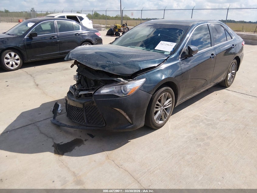 2017 TOYOTA CAMRY auction photo 2