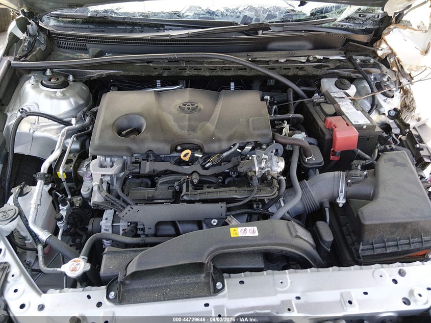 TOYOTA CAMRY - zdjęcie 10