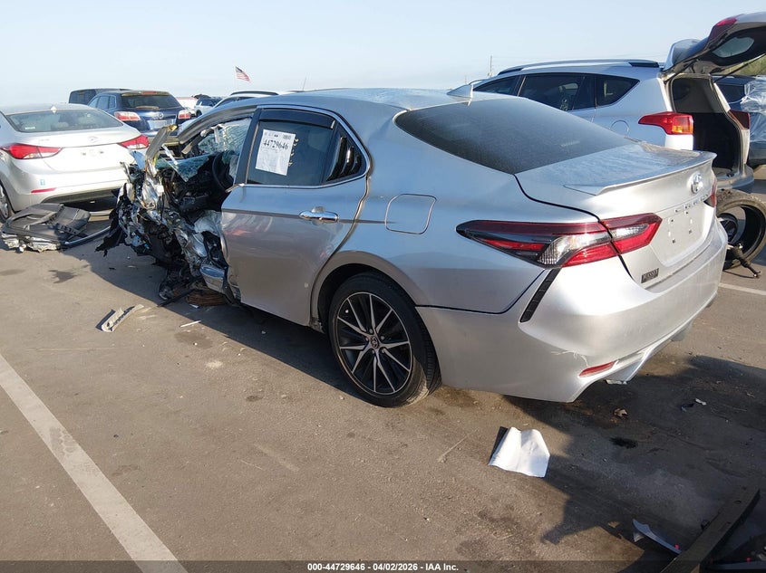2023 TOYOTA CAMRY auction photo 3