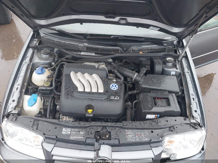 2004 Volkswagen Jetta Gls 2.0L VIN: 3VWSK69M94M004964 Lot: 44729701