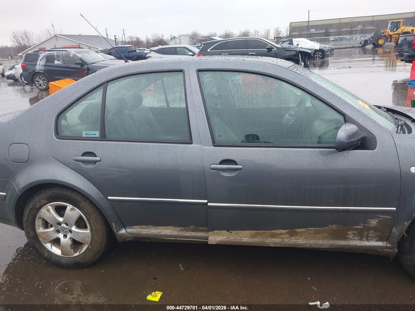 2004 Volkswagen Jetta Gls 2.0L VIN: 3VWSK69M94M004964 Lot: 44729701